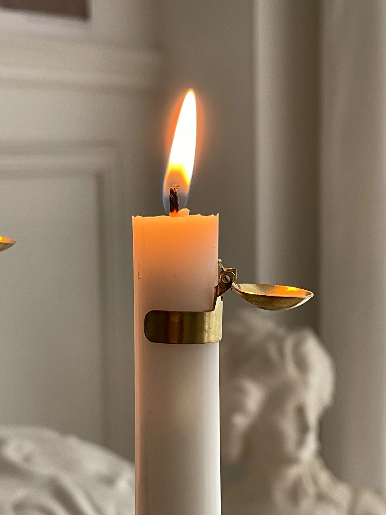 CandleGuard™ - Automatic candle extinguishing