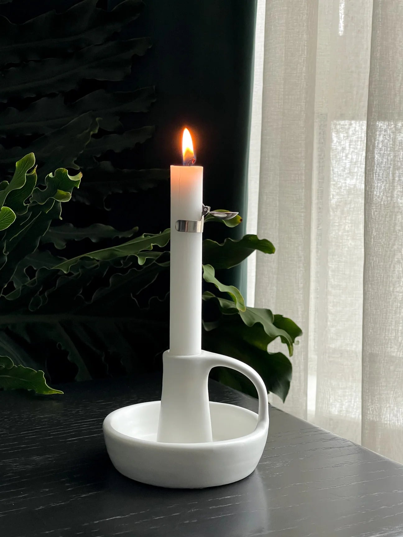 CandleGuard™ - Automatic candle extinguishing